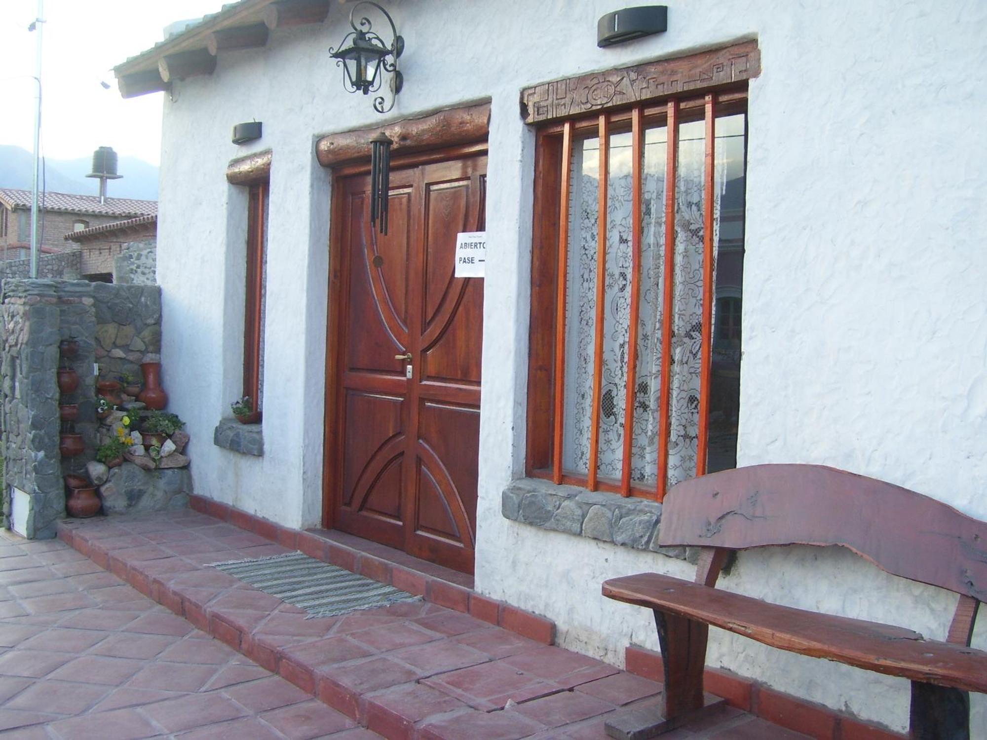 Divina Presencia Hotel Cafayate Exterior photo