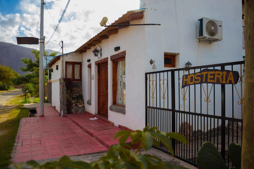 Divina Presencia Hotel Cafayate Exterior photo